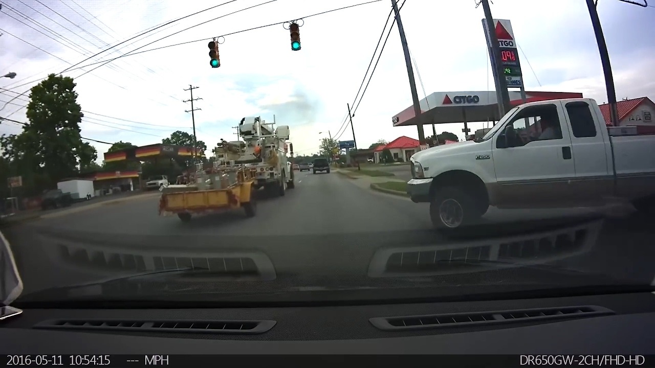 Watch Tesla’s Autopilot Save The Day Captured on Dashcam