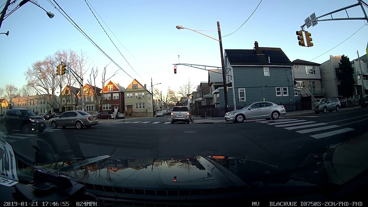 Dealer Employees Joyriding a Customer’s Ford Mustang Caught On BlackVue