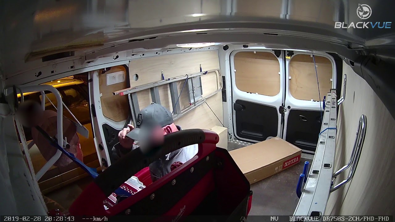 Bold Thieves Caught Thanks To BlackVue Dashcam