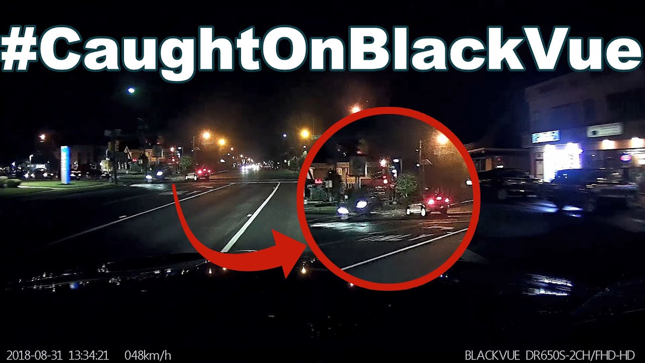 Trying to Beat the Yellow Light Ends in a Crash #CaughtOnBlackVue