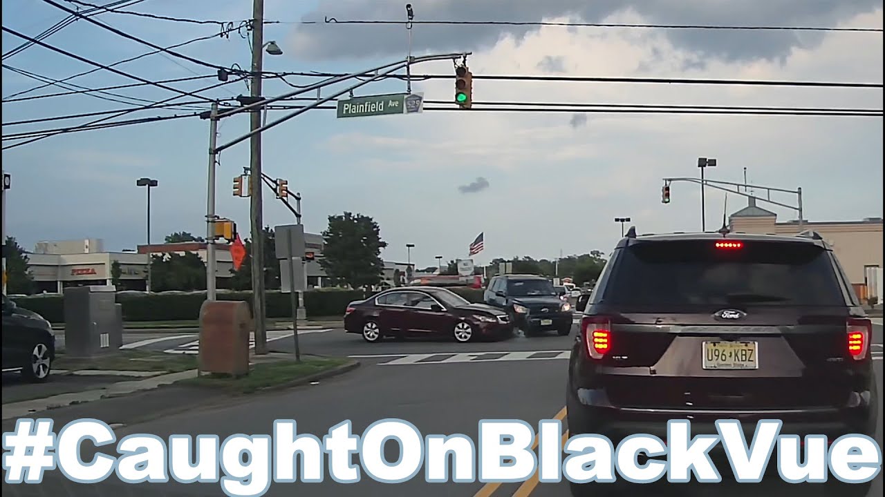 Dashcam Footage Shows Young Driver Wasn’t At Fault! #CaughtOnBlackVue