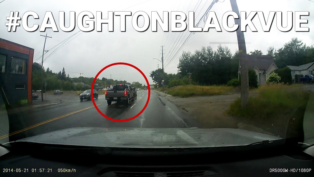 $9000 In Damages After Pickup Hits An SUV #CaughtOnBlackVue